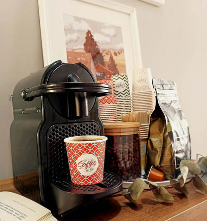 7 Oz, Multicolore Espresso Gobelets en Carton avec Agitateurs en Bois,Écologique ,Jetables,Résistant à la Chaleur,Carton de Qualité,Idéal pour Toutes Les Boissons Chaudes ;Café,Thé,Chocolat etc. -200
