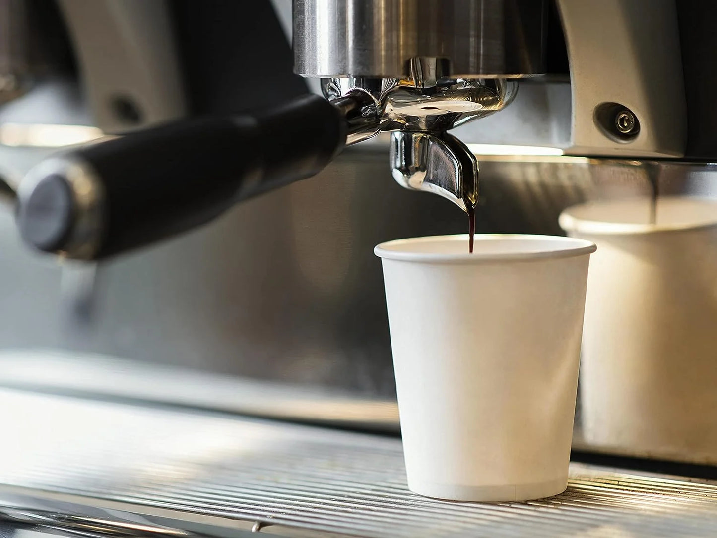 7 Oz, Gobelets en Carton ,Écologique et Jetables,Résistant à la Chaleur,pour la Boisson Froide et Chaude en Carton de Qualité,Ideal pour Café,Thé,Anniversaire,etc -200