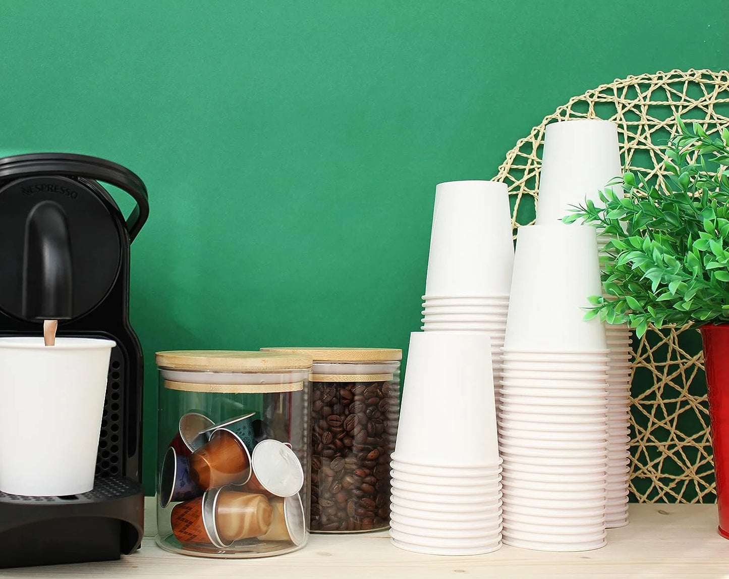 7 Oz, Gobelets en Carton ,Écologique et Jetables,Résistant à la Chaleur,pour la Boisson Froide et Chaude en Carton de Qualité,Ideal pour Café,Thé,Anniversaire,etc -200